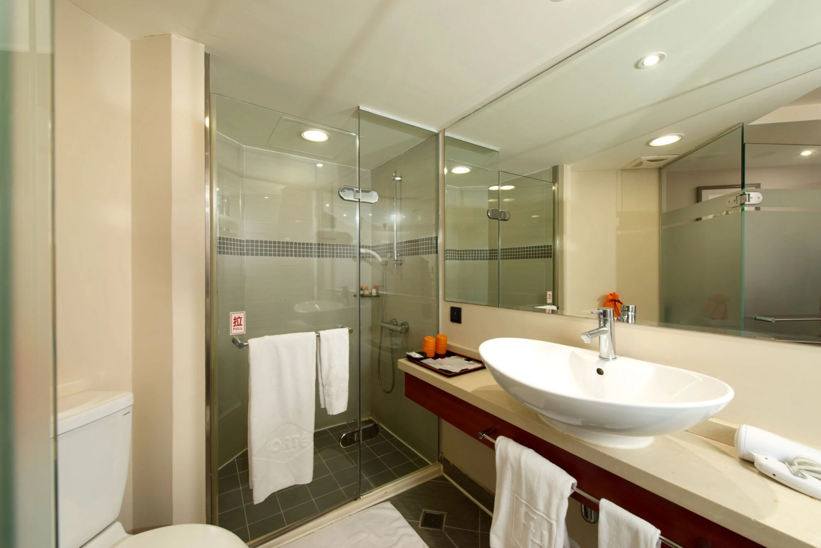 Orange Hotel-Guanqian, Taipei