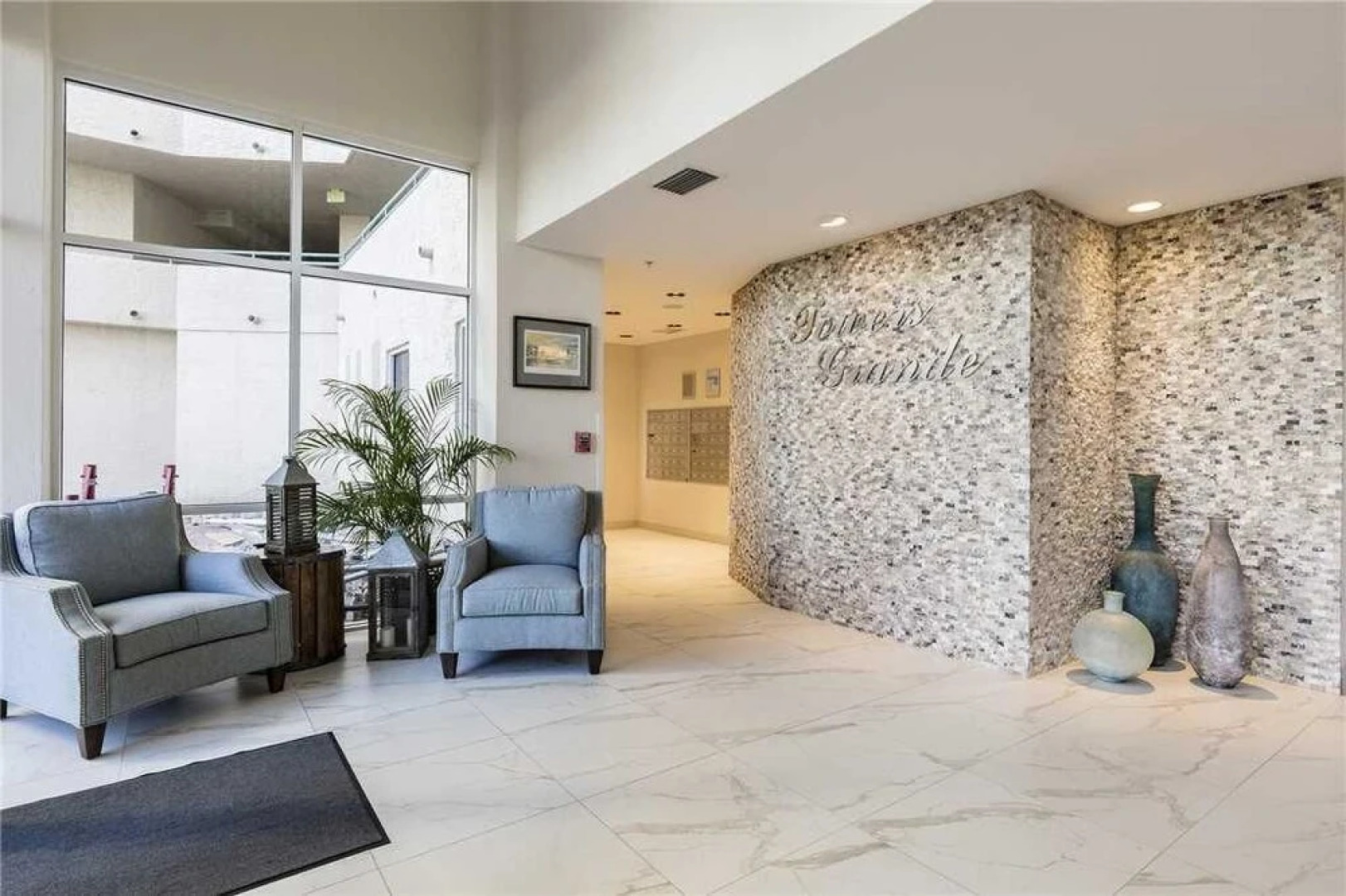 Towers Grande 402 - Two Bedroom Condo