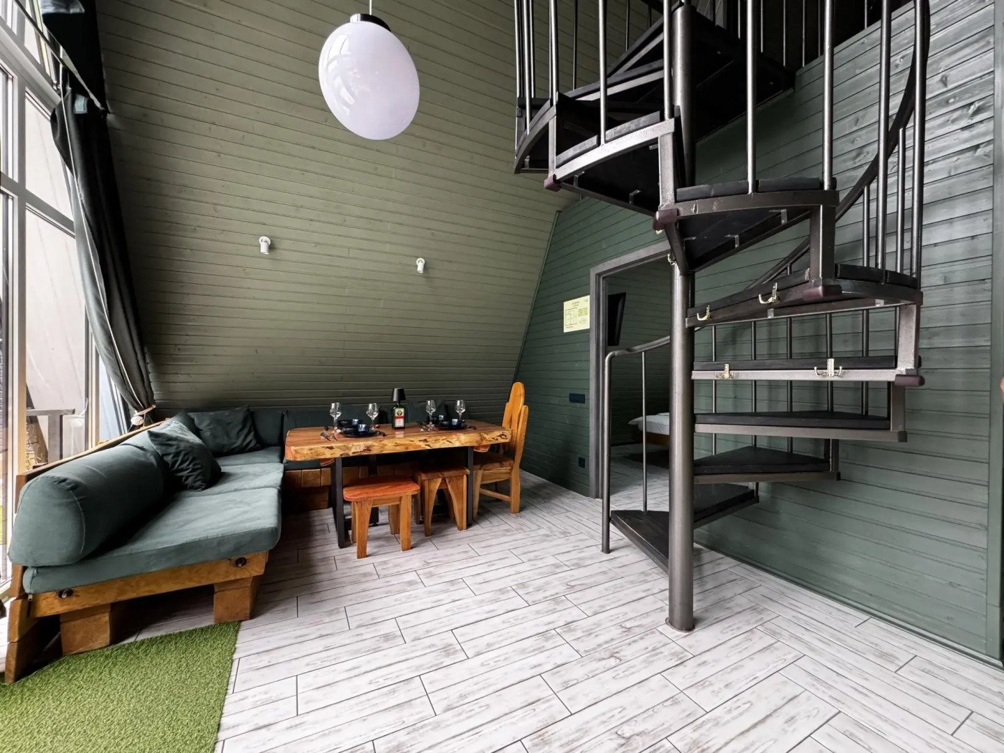 A-house (А-хаус)