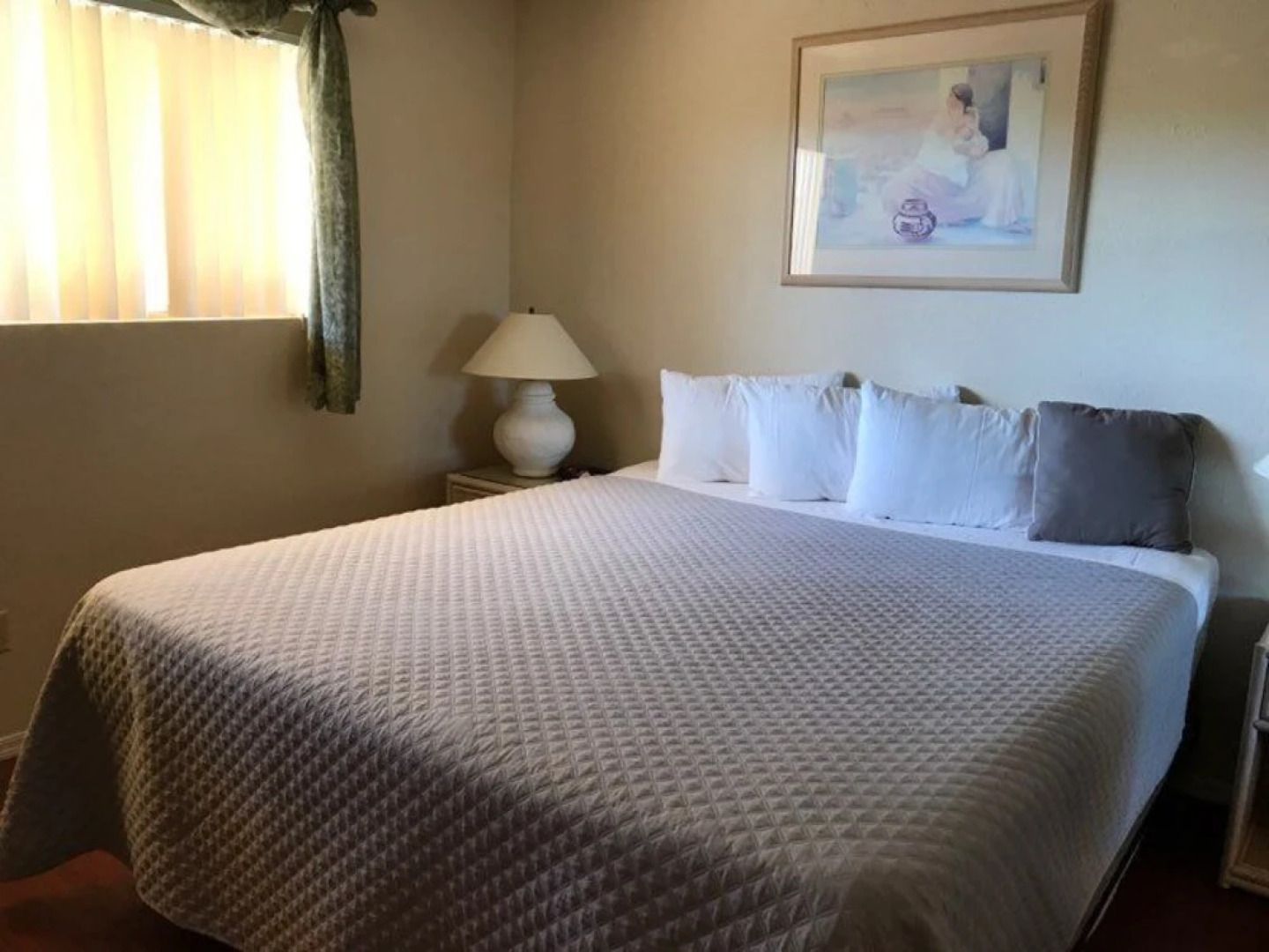 Hidden Palms Resort Condos