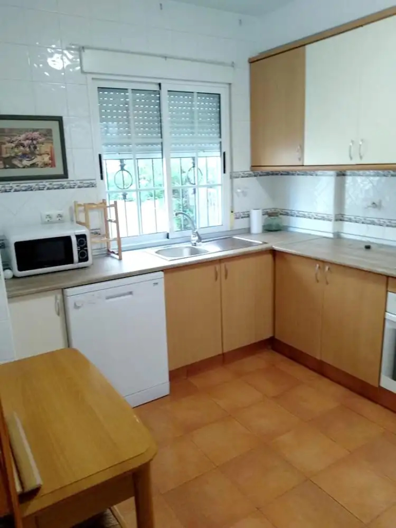 House with 3 Bedrooms in El Gran Alacant, with Wonderful Sea View, Pool Access, Enclosed Garden