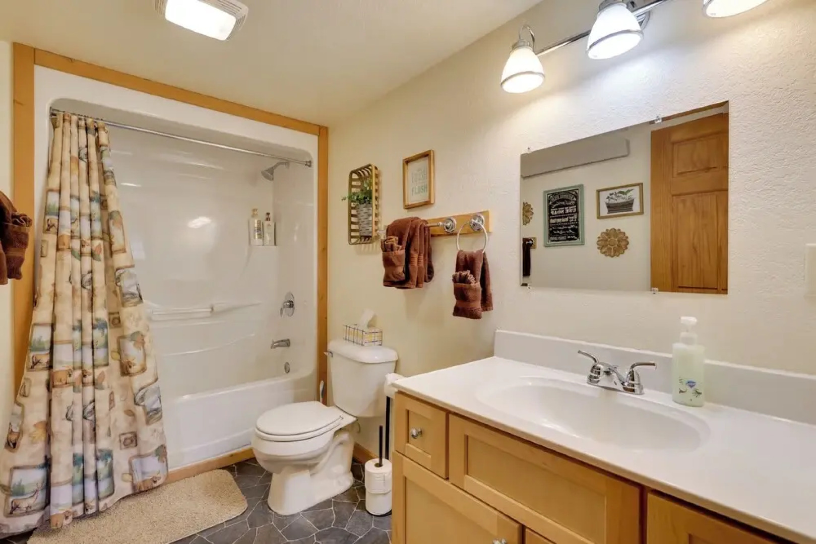 Black Hills Home w/ Mickelson Trail Access!