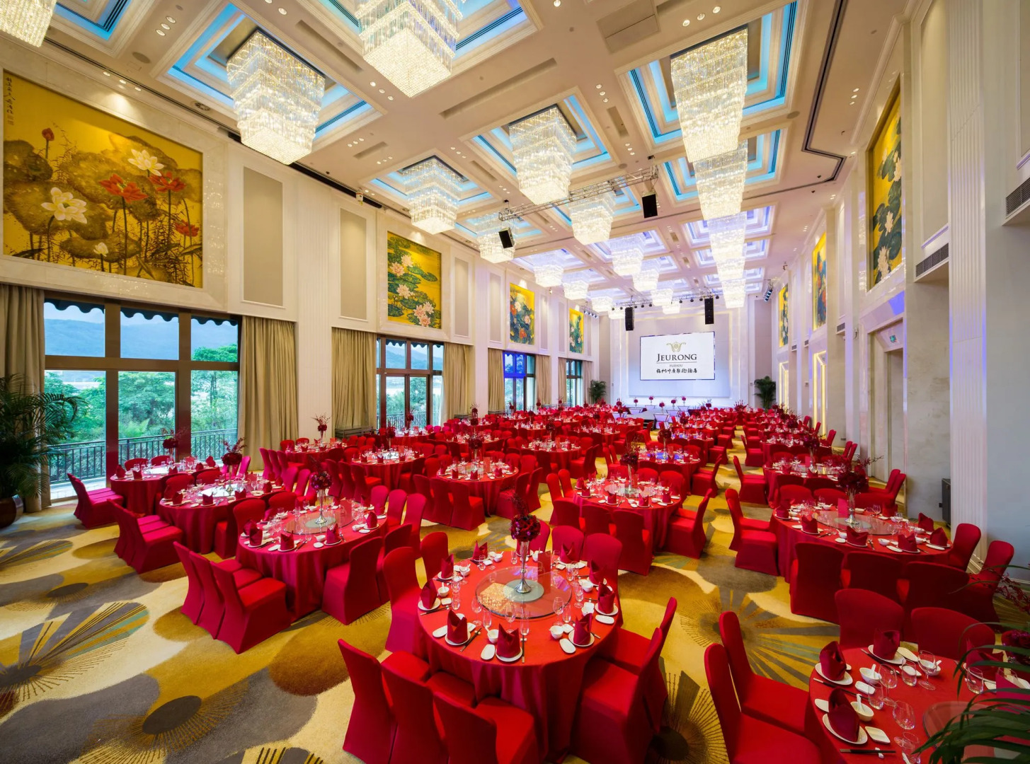 Fuzhou Jeurong Hotel