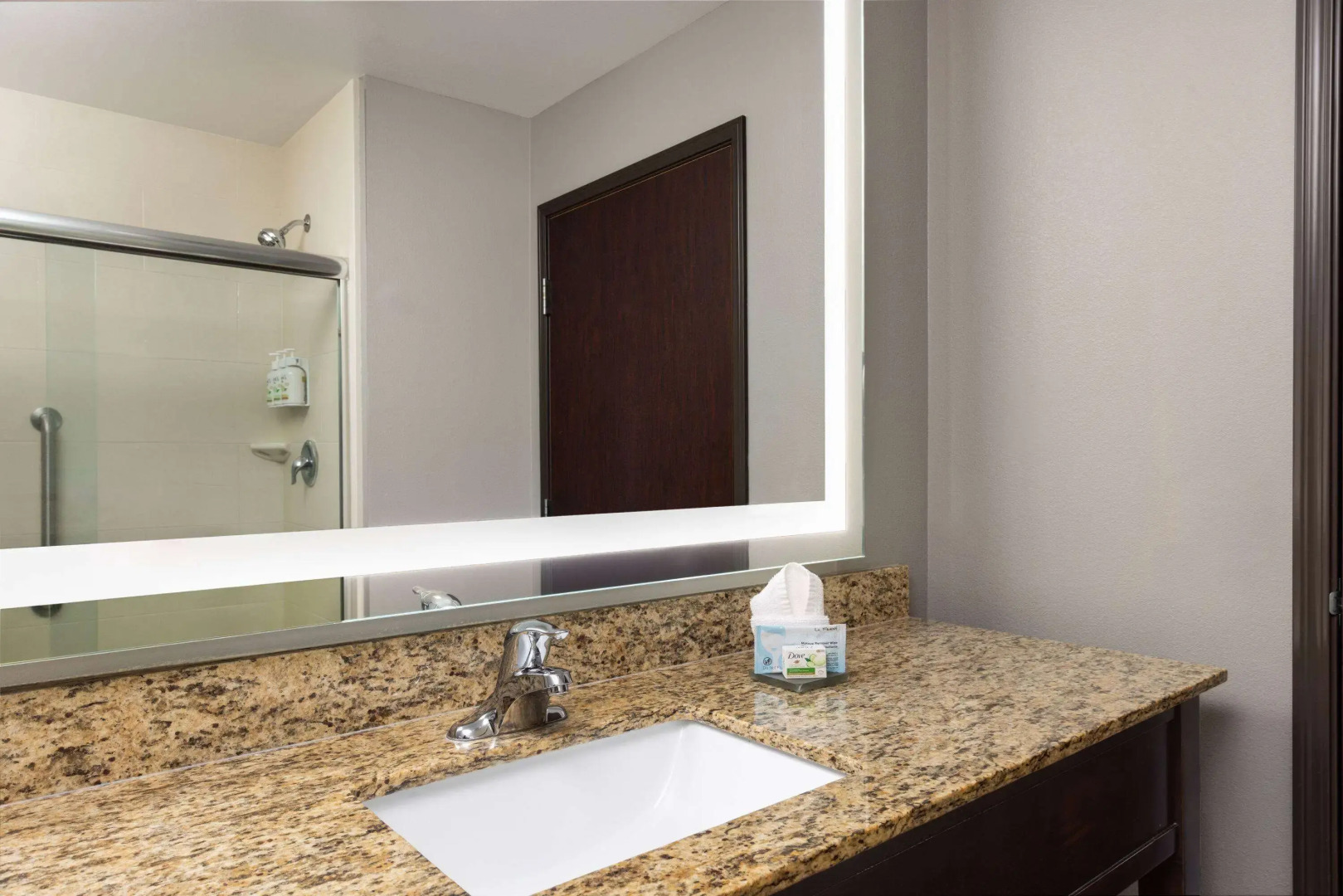 La Quinta Inn & Suites by Wyndham Sioux Falls
