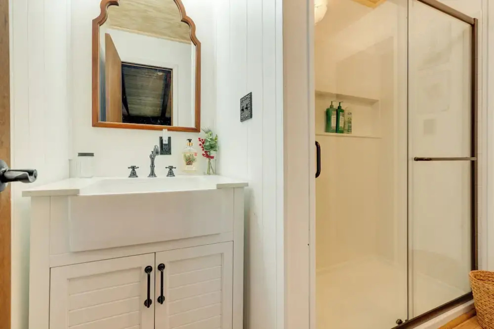 1 Mi to Gouldsboro State Park: Cabin w/ Deck!