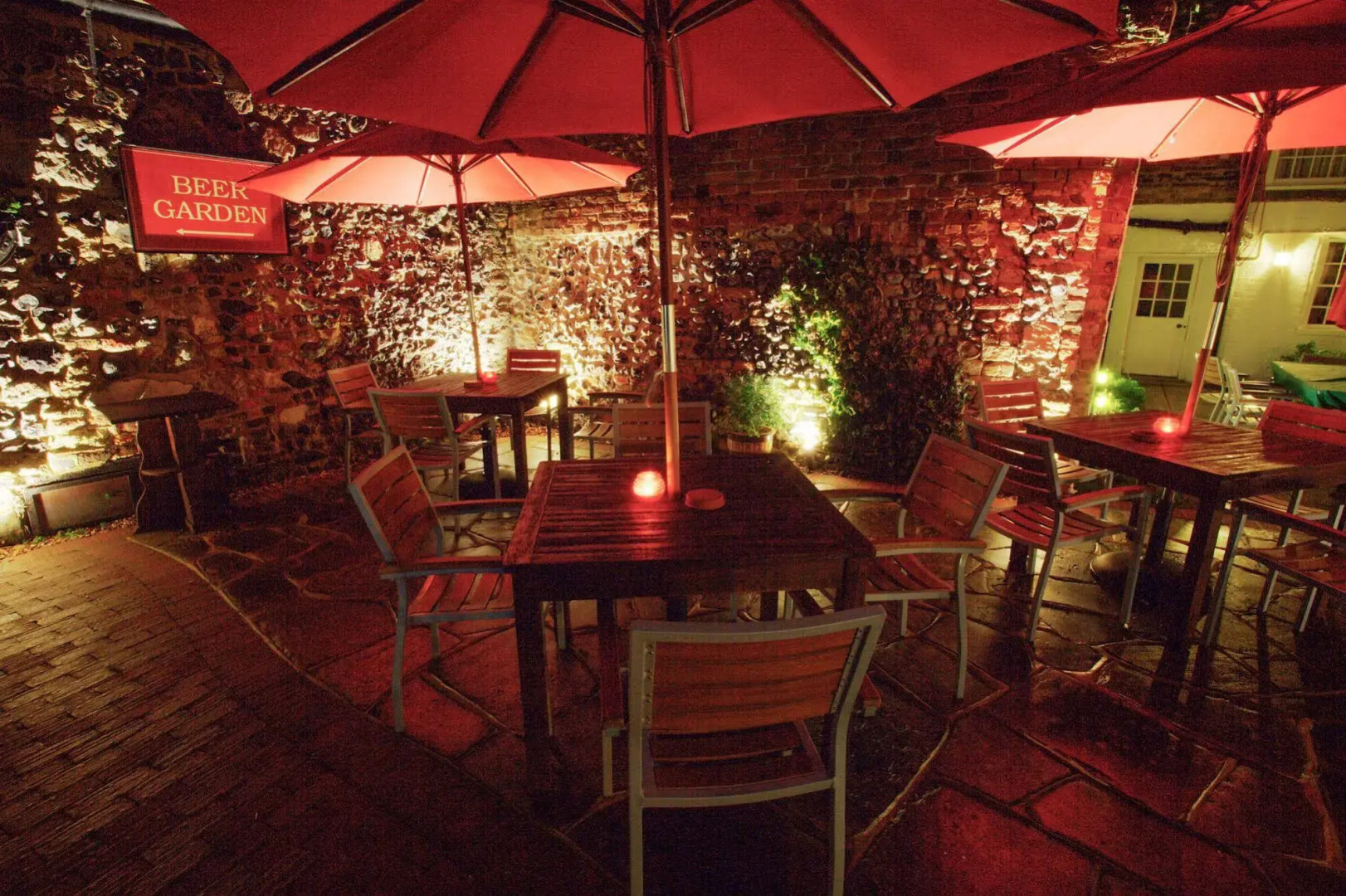 The Kings Arms Hotel