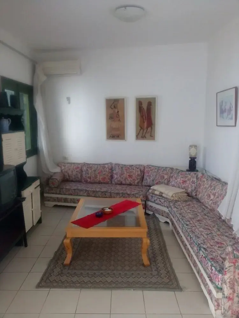 House With Garden Wala