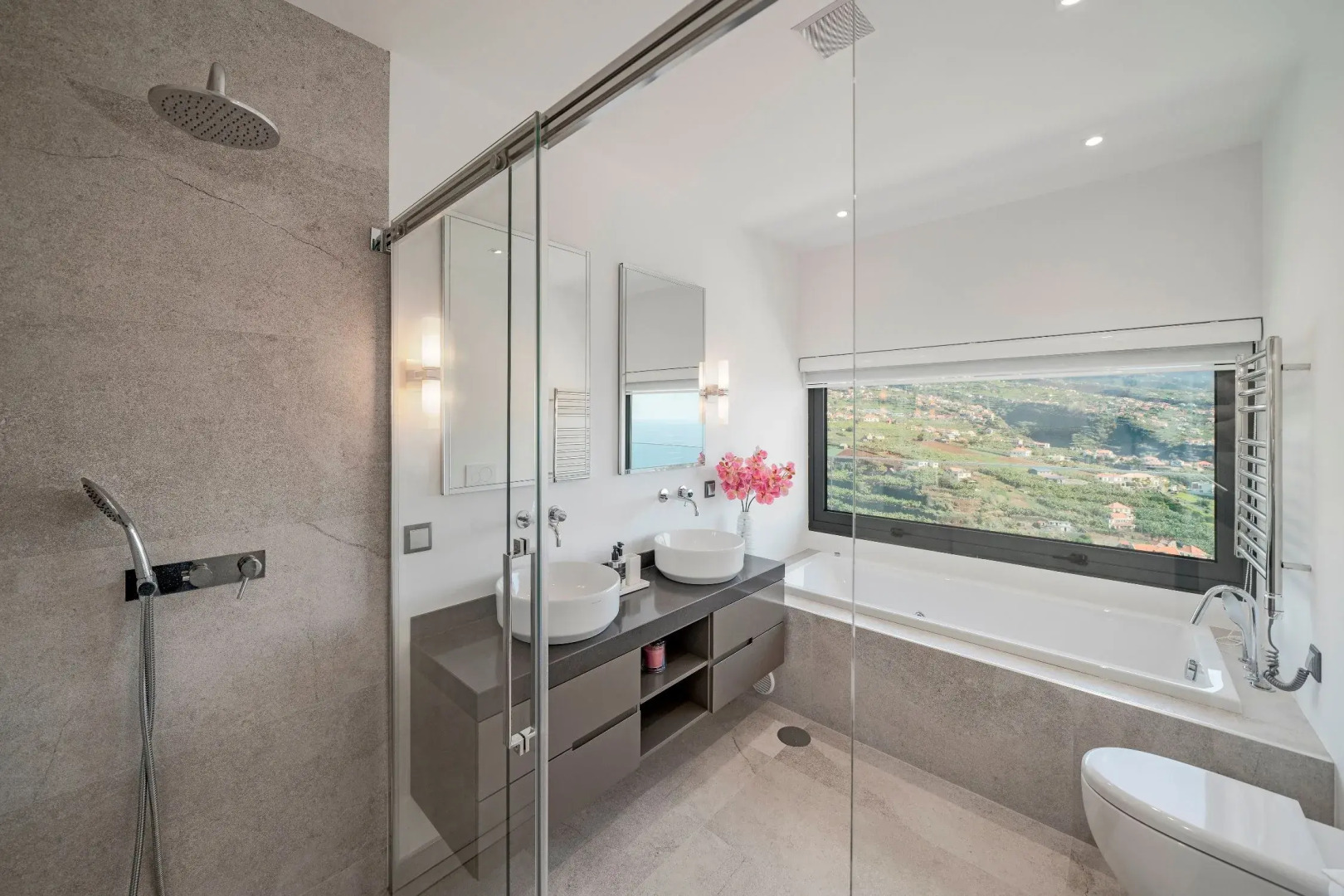 Luxury dream villa, magnificent 360º views of hills, coast and sea | Seacrest