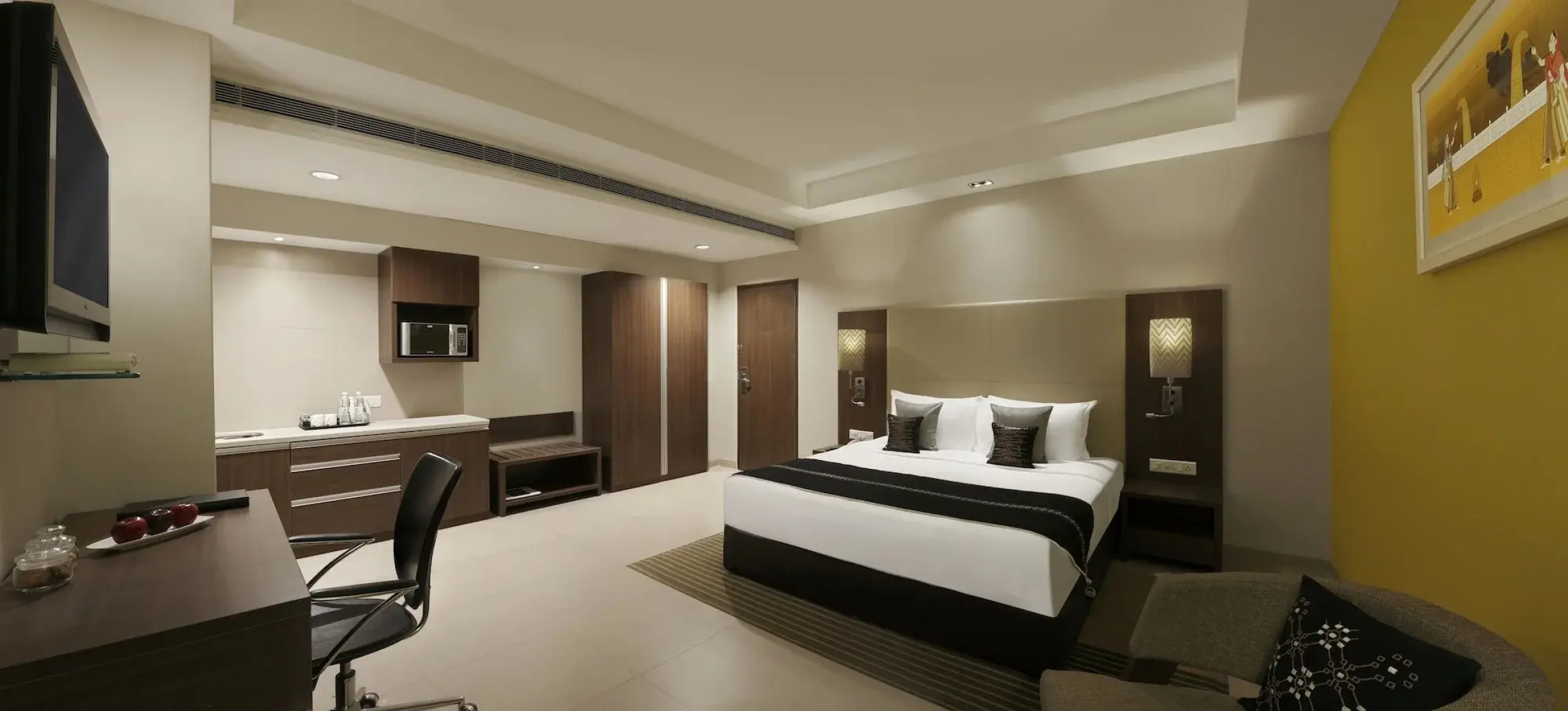 Grand Mercure Vadodara Surya Palace Hotel