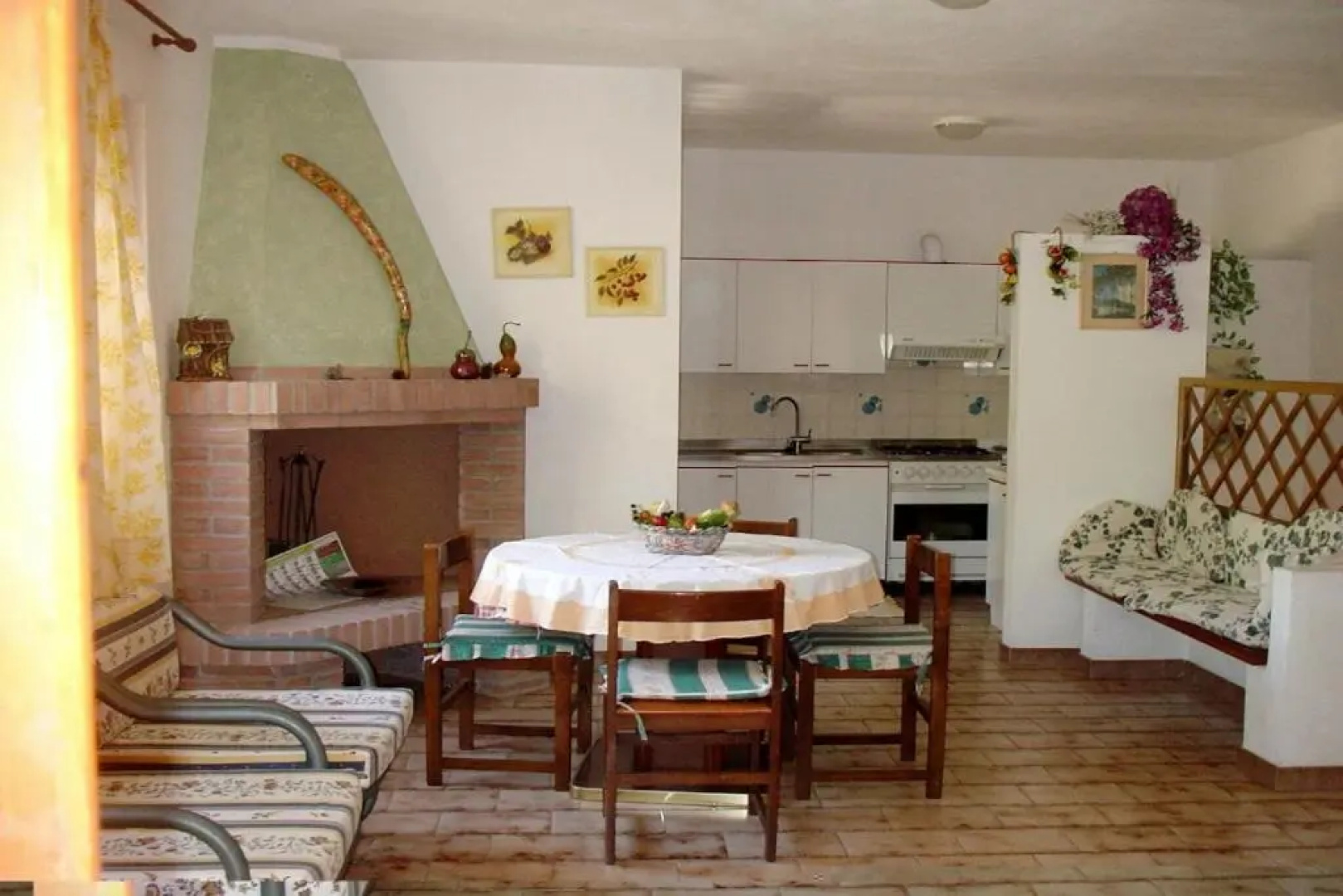 Casa a 300mt.dal mare CalaSinzias, 6 letti, AC, Pets welcome, Wi-Fi free