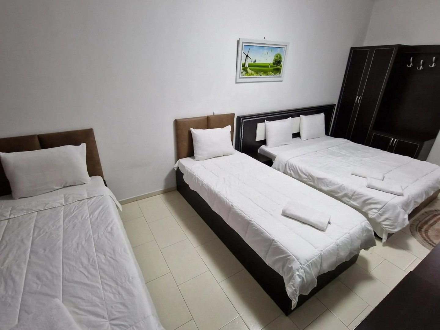 Hotel Yal Restaurant