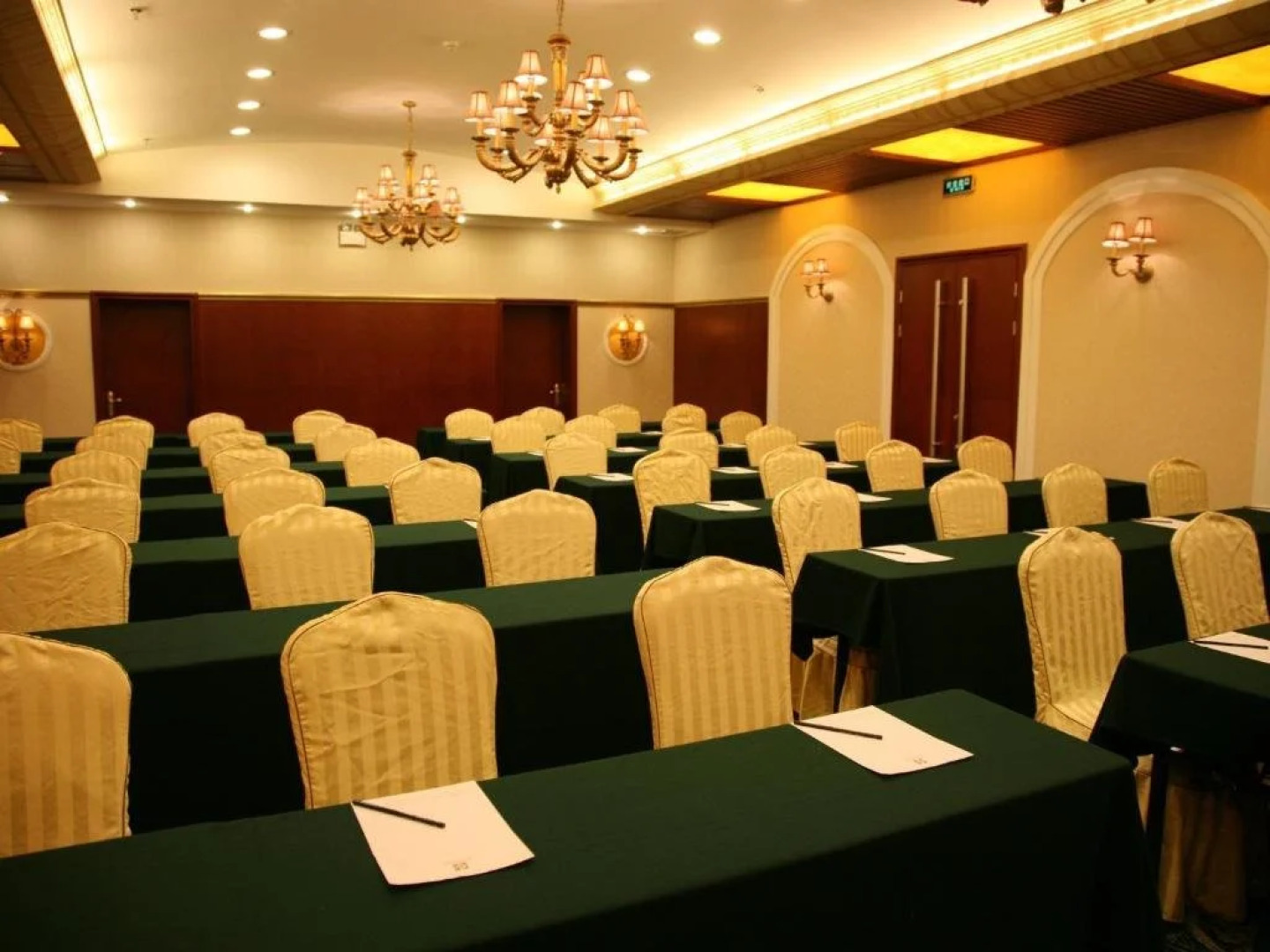 Enraton International Hotel