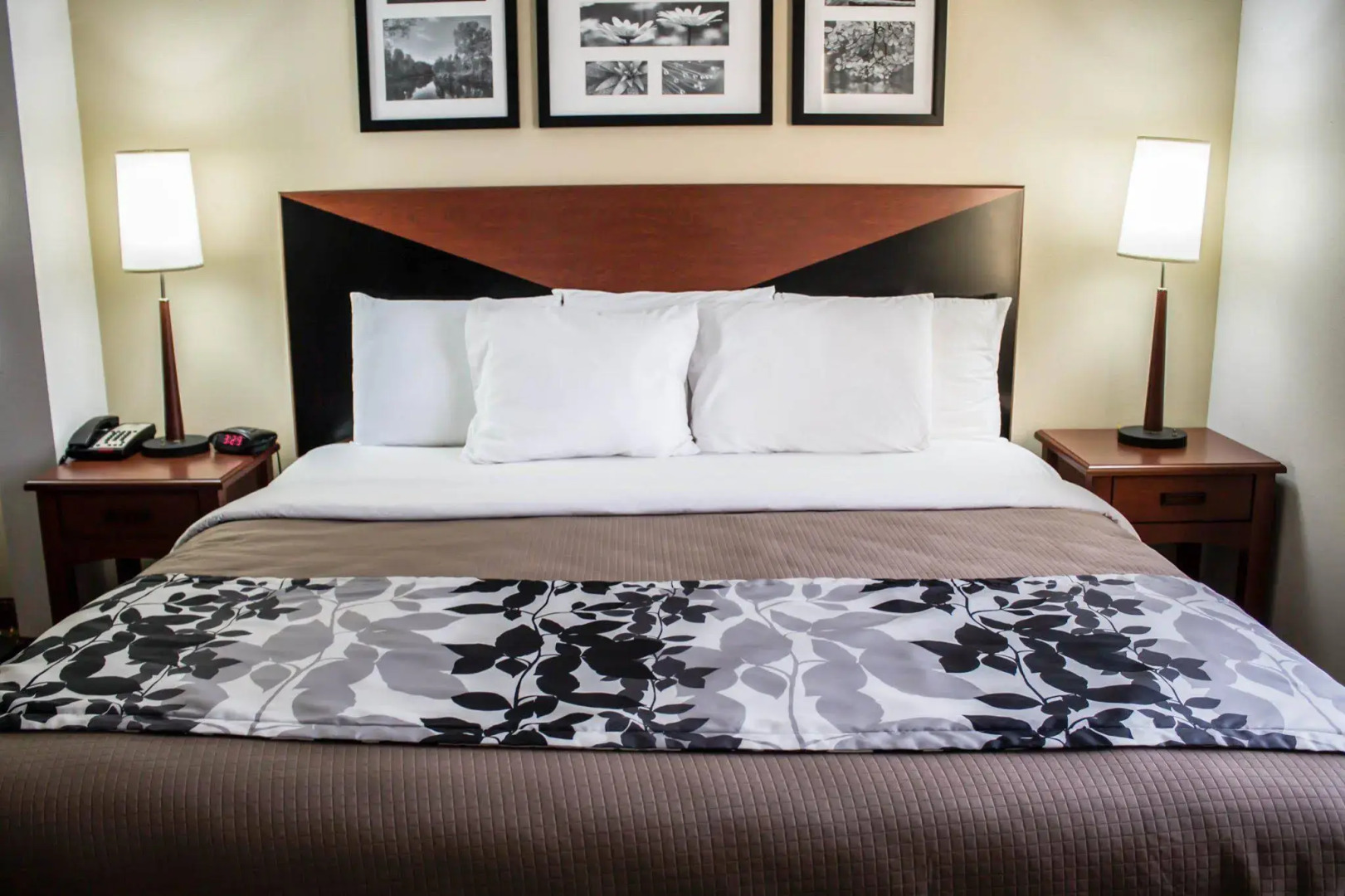 Quality Inn & Suites Chambersburg Northeast