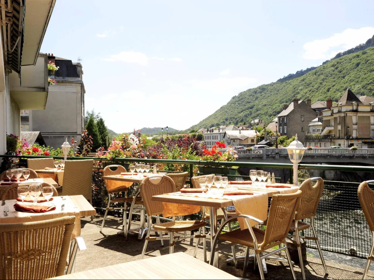 Logis Central Hôtel & Spa