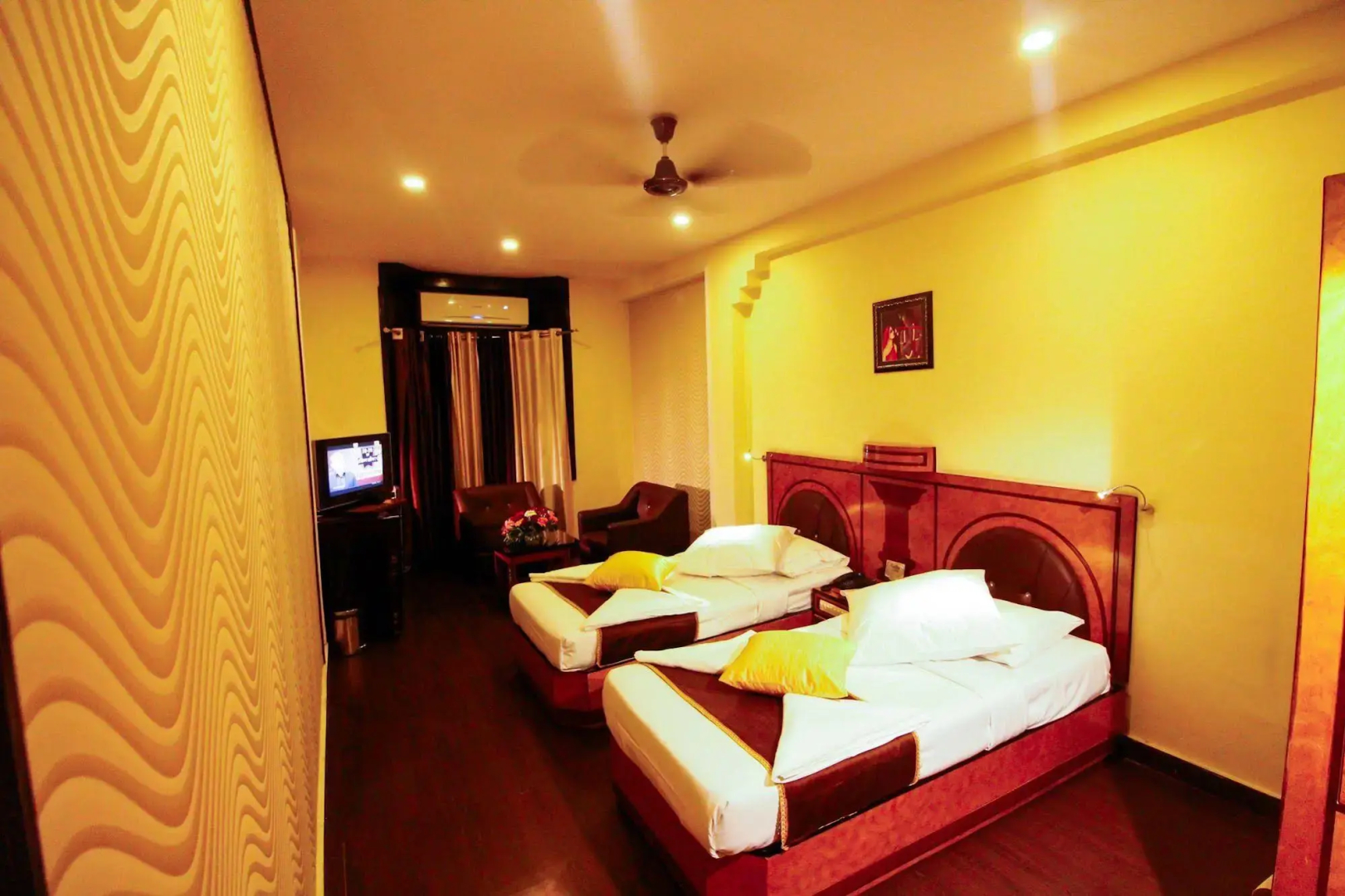 Hotel Rishi Regency