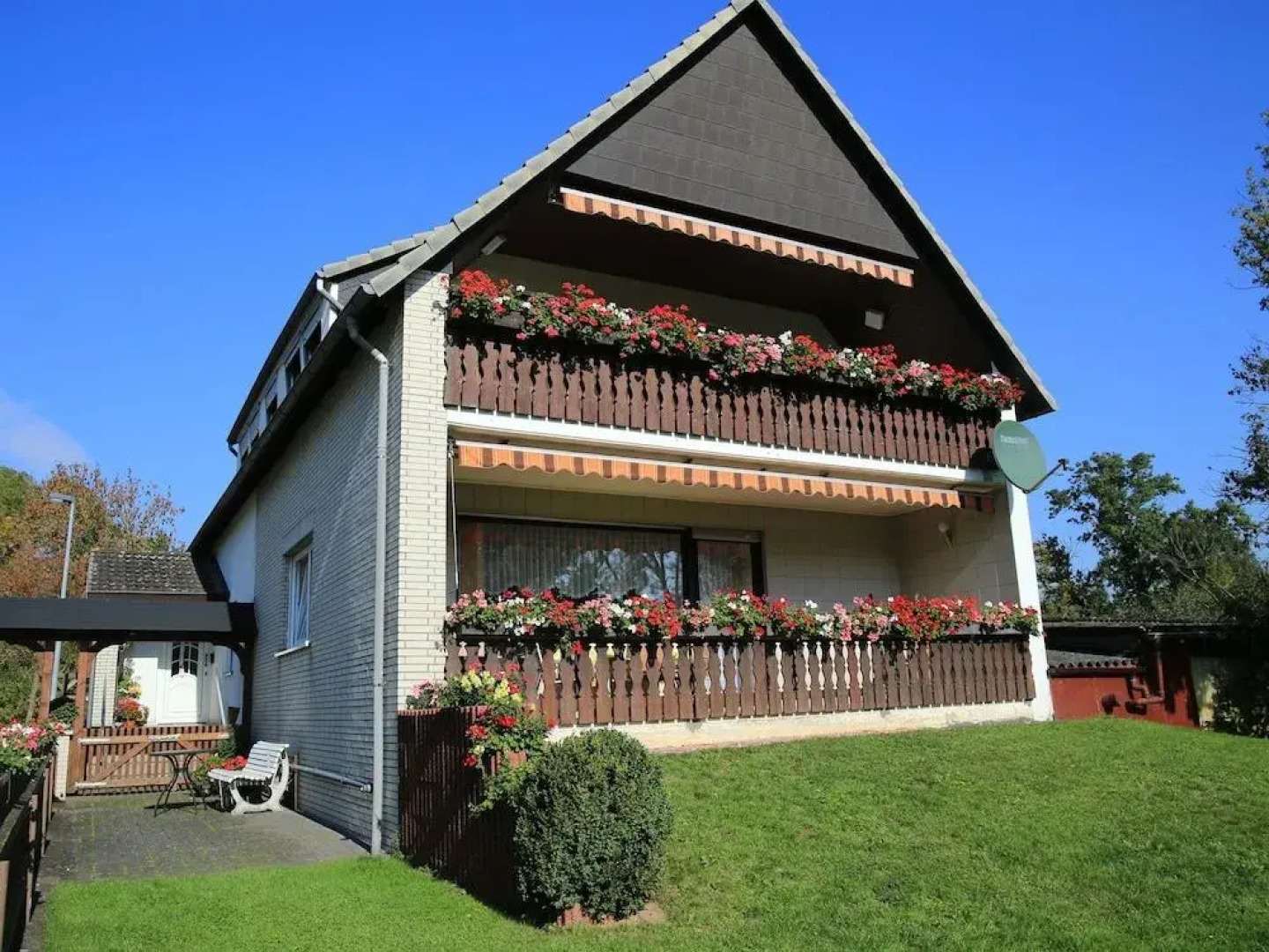 Cozy Apartment near Forest in Hullersen