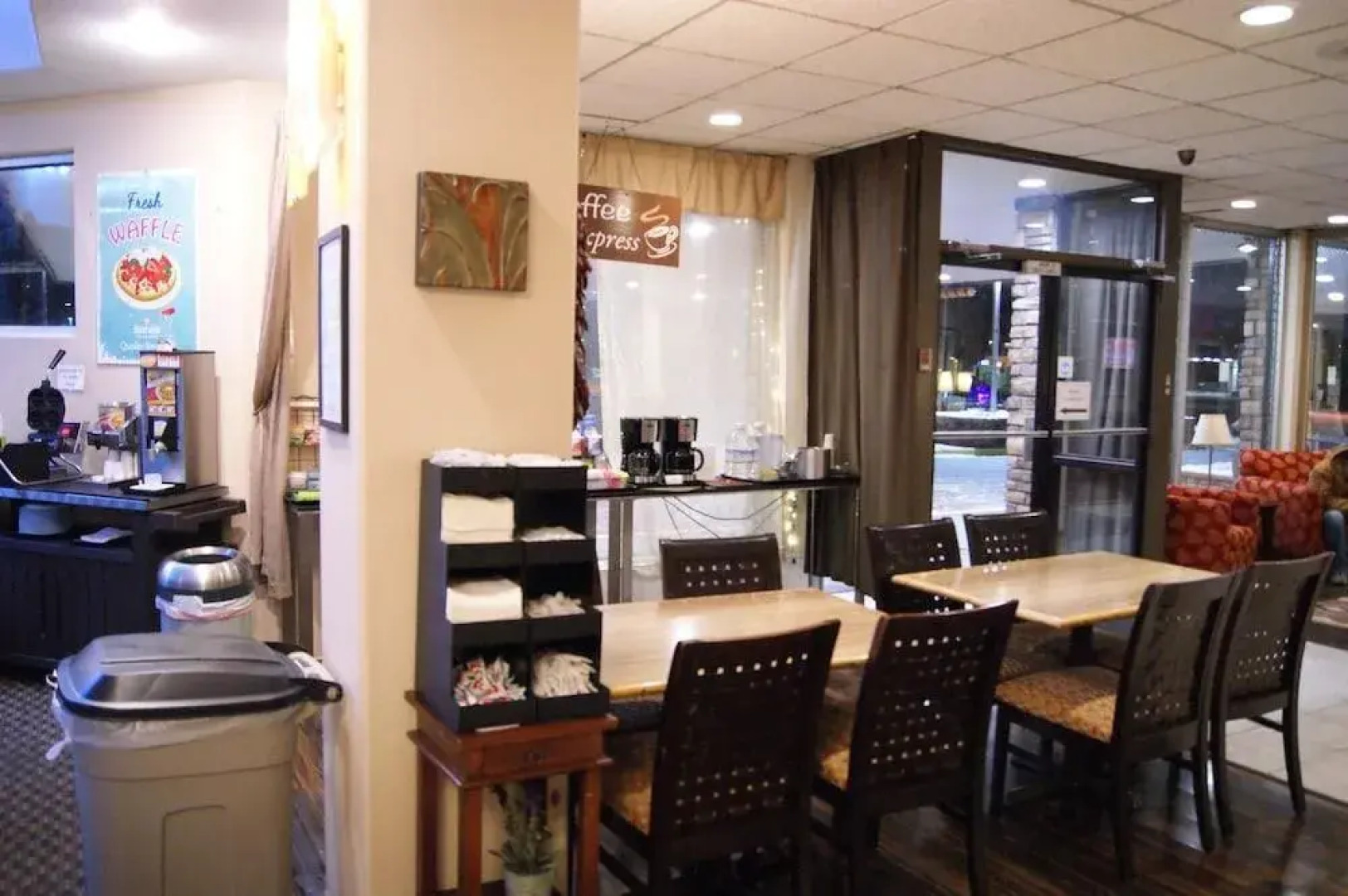 Americas Best Value Inn/brentwood Inn & Garden