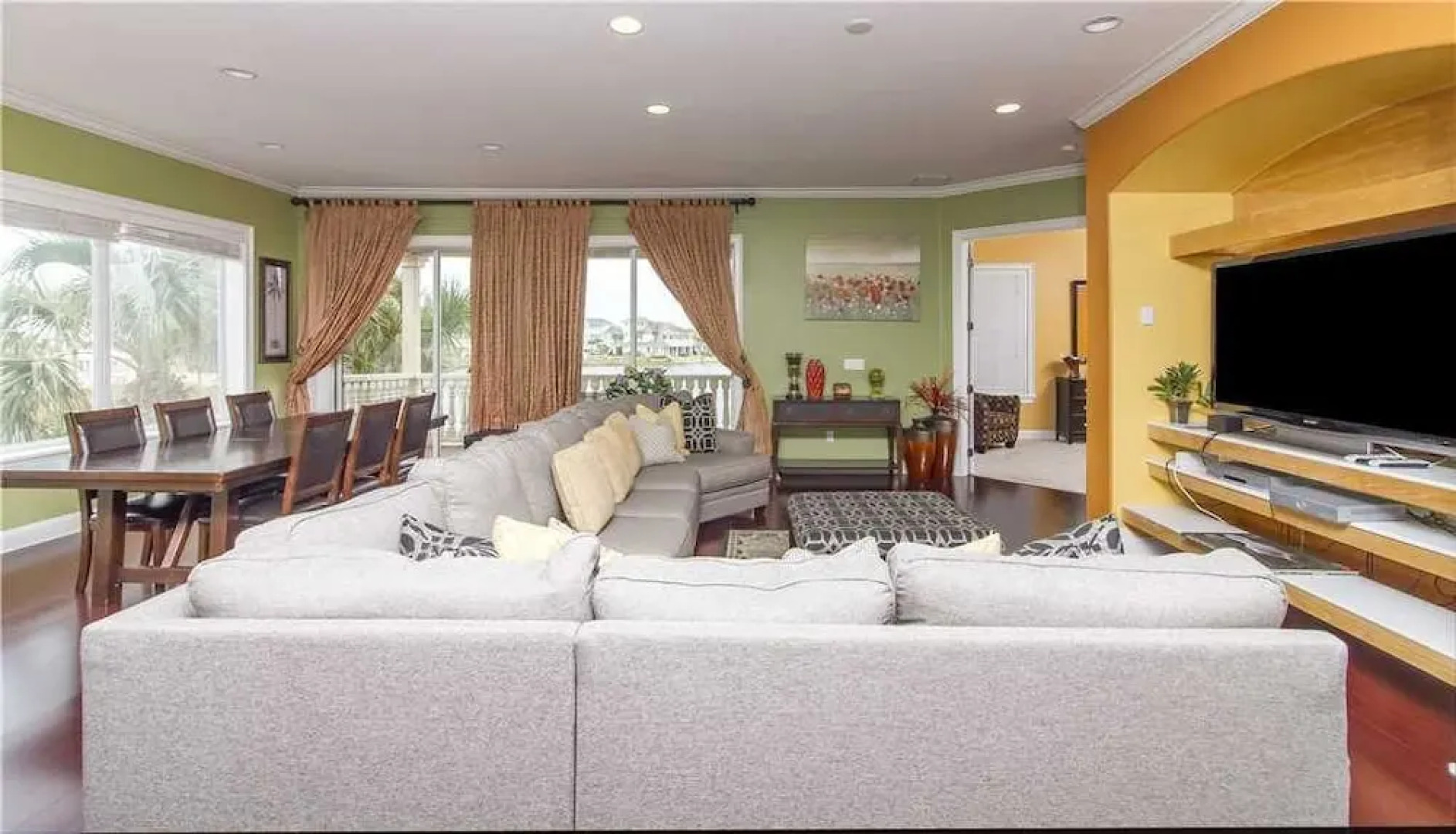 Sea Star Palace by Vacation Rental Pros