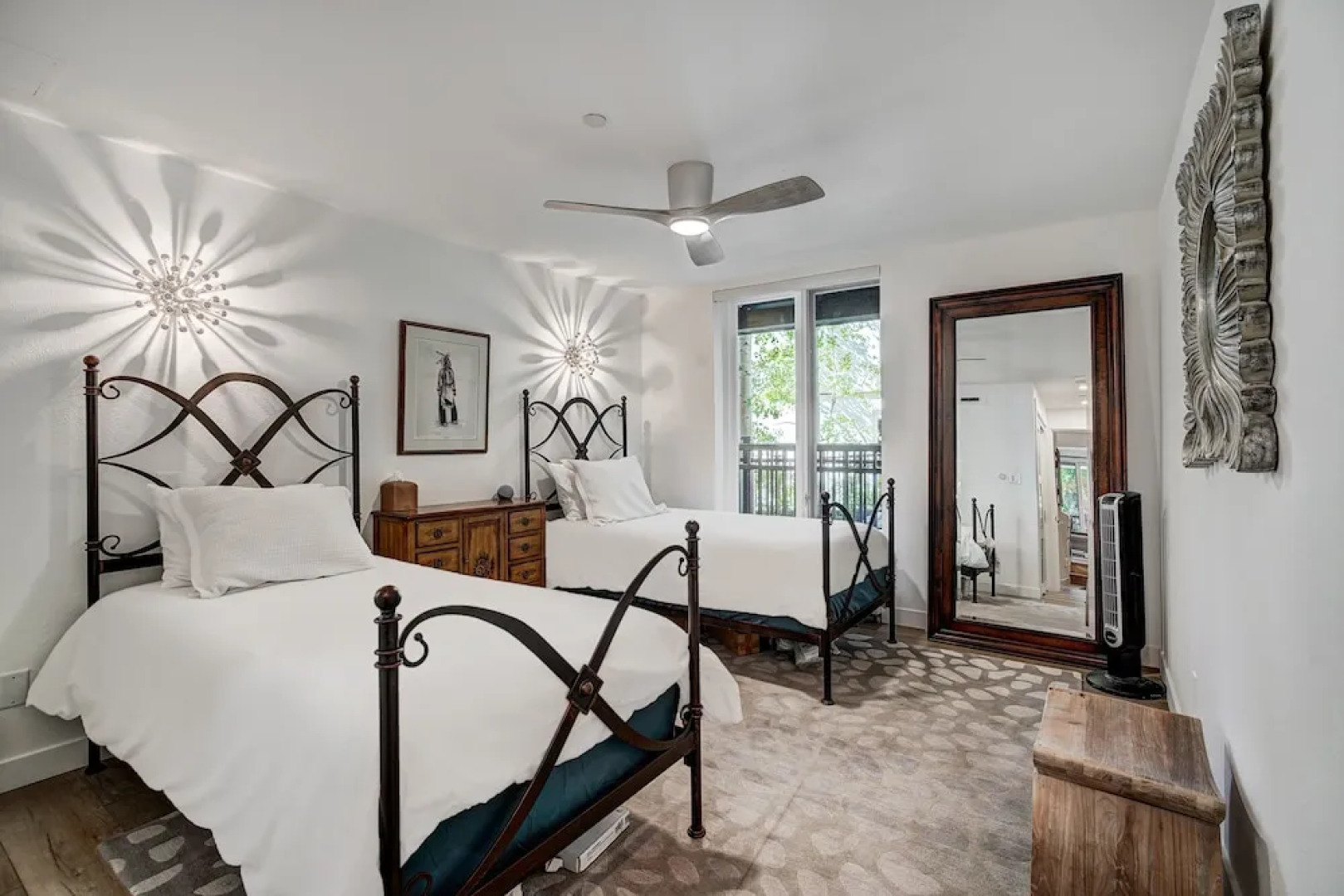 2 BR Next to Eagle River in the Heart of Vail by RedAwning - Save 20% on 7+ Nights!