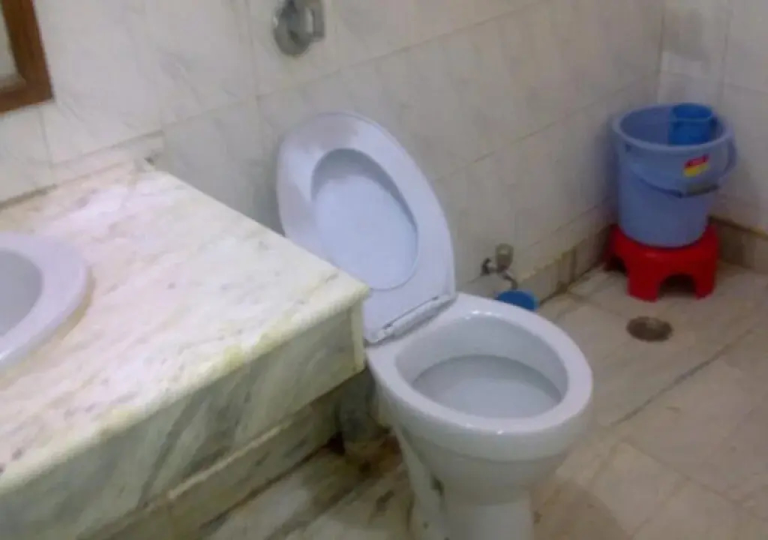 Shanti Hotel