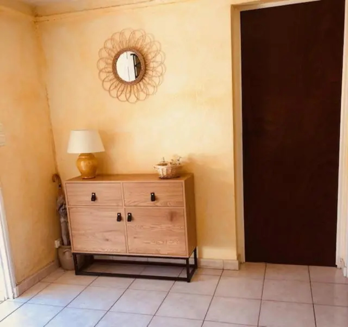 Chez Mamie Villa T2 à Sanary maison chaleureuse et ensoleillée