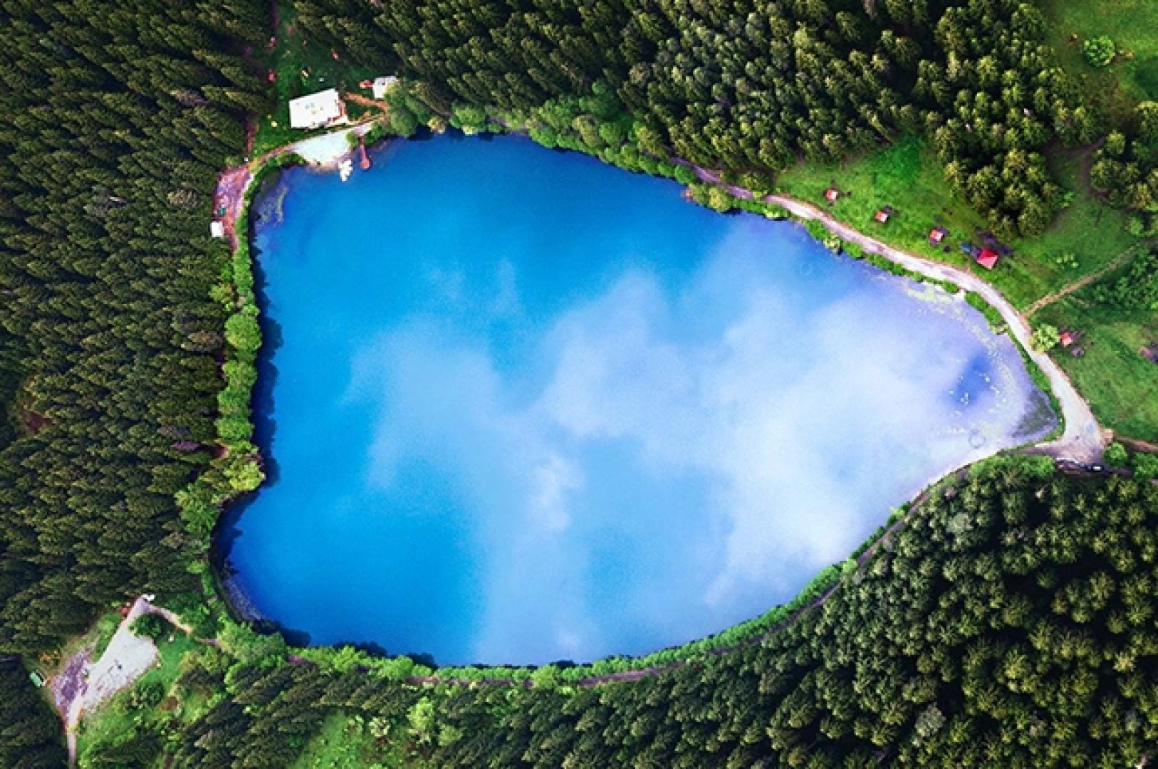 Savsat Karagol Hotel