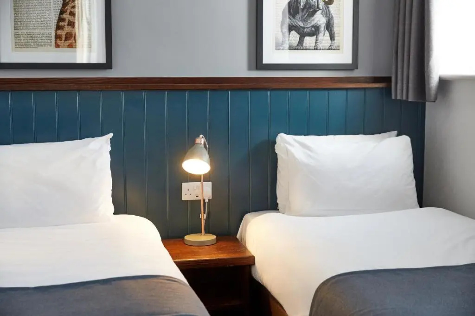 The Spyglass and Kettle