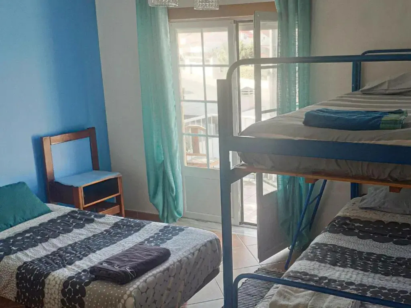 Cloud To Chill Surfhouse Baleal