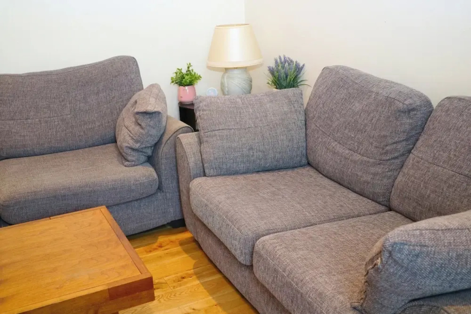 Tranent Bridge House - 6 Bedroom Retreat