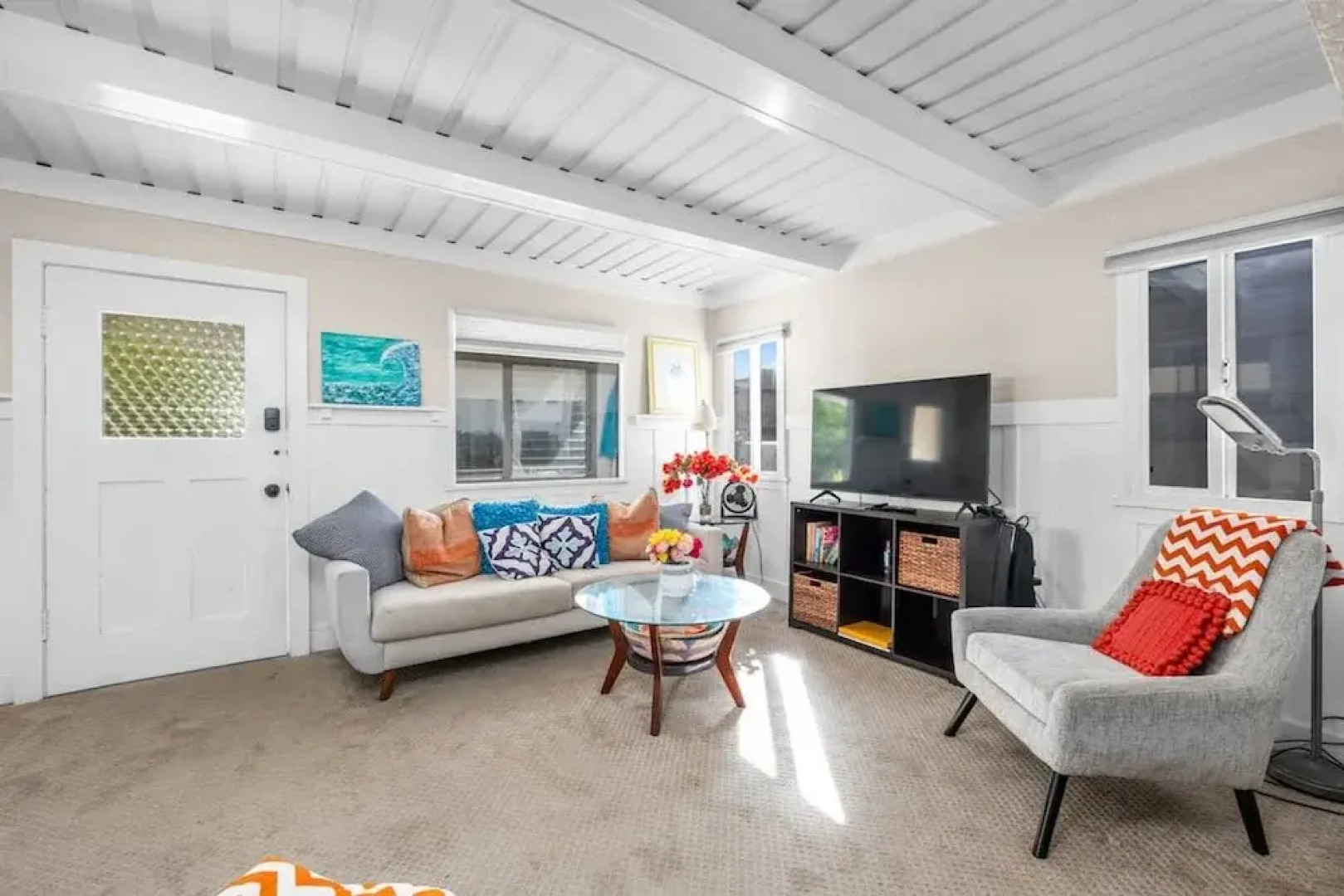 Beachside Bungalow 5 Minute Walk From the Shore