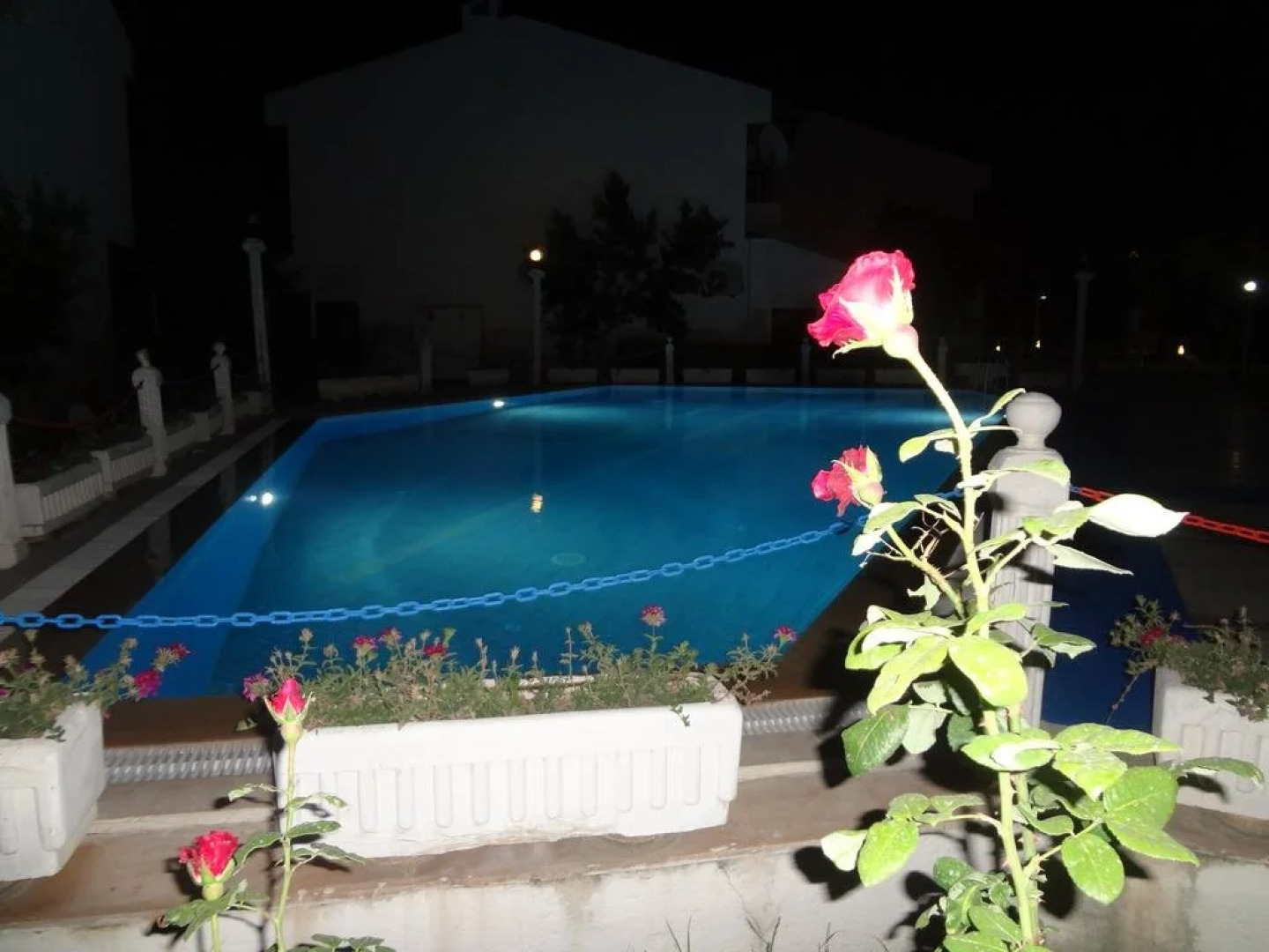 Rosalinda Otel Gumuldur