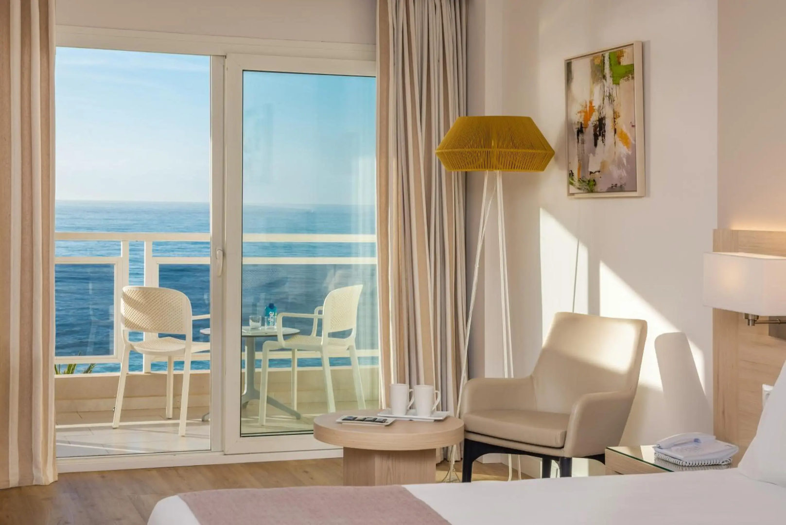 Hotel Las Arenas, Affiliated by Meliá
