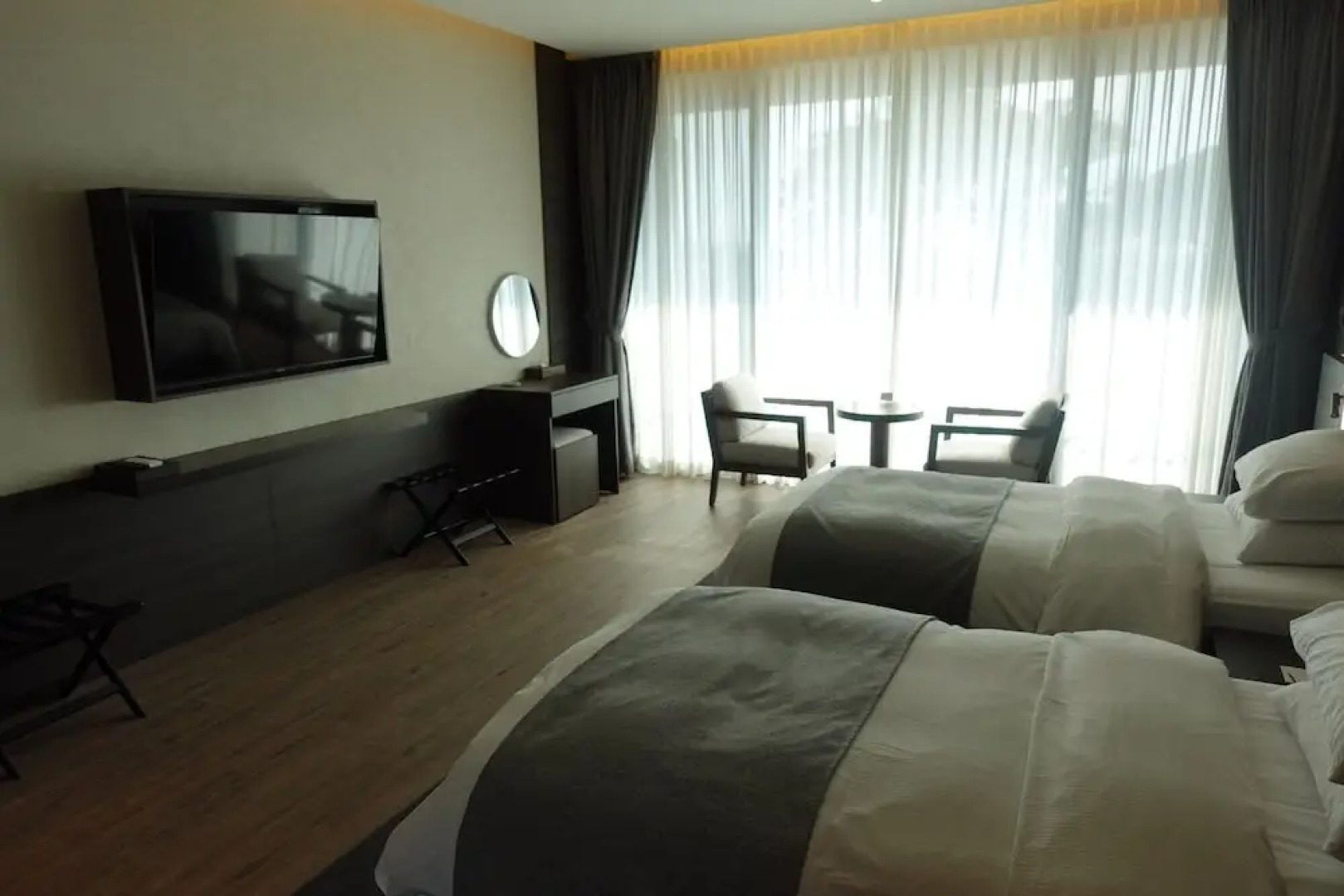 Pine Beach Golf Hotel