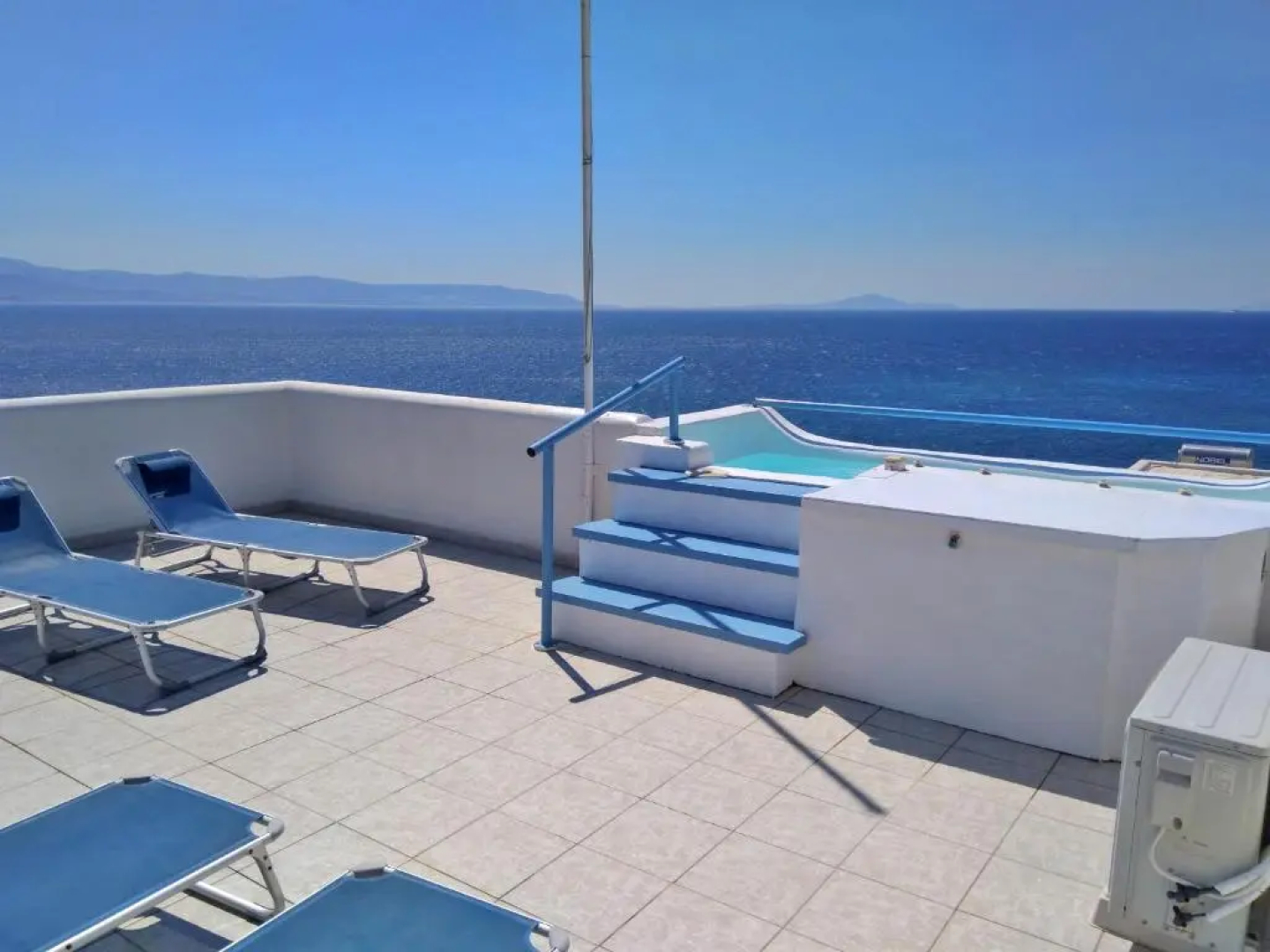 Villa Danae - Seaside Villa with Pool & Hot Tub
