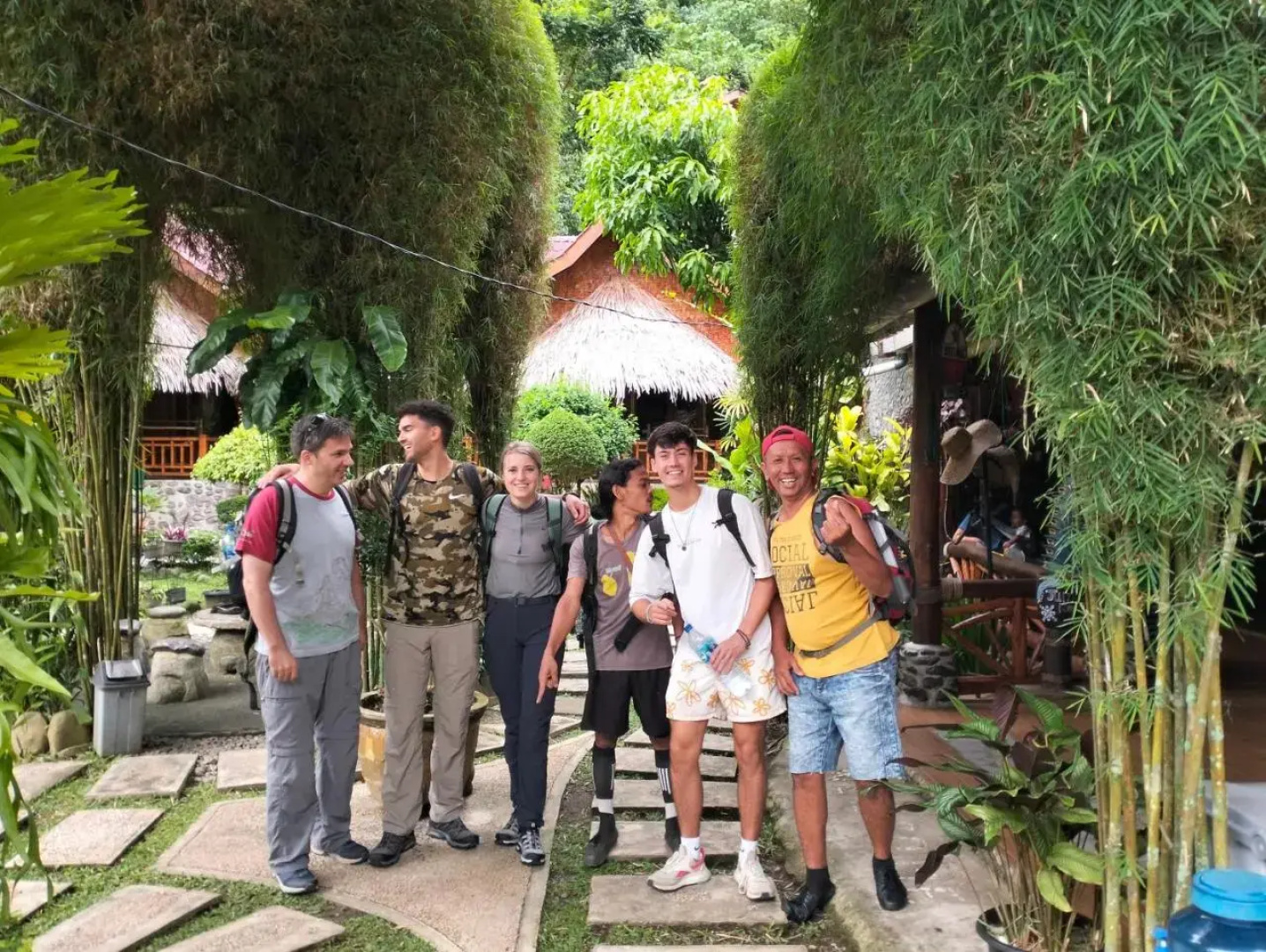 Junia Guesthouse Bukit Lawang