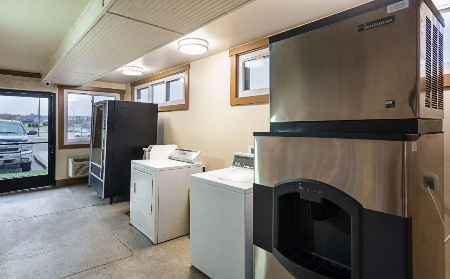 Red Roof Inn PLUS+ Nashville North - Goodlettsville