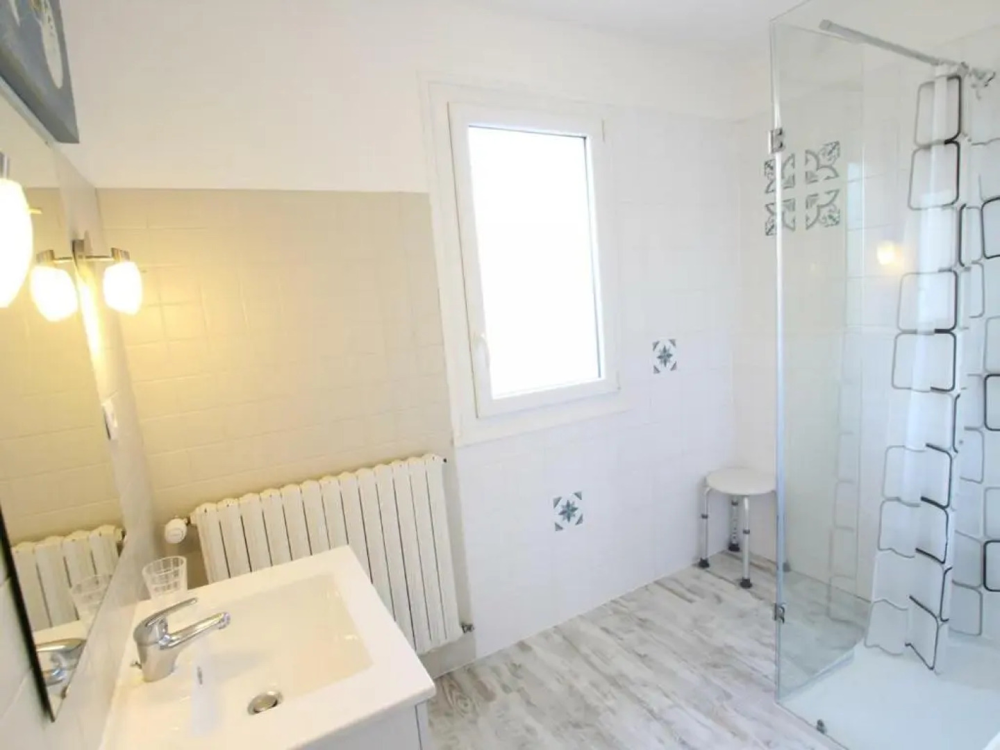 Gîte Bricqueville-sur-Mer, 6 pièces, 11 personnes - FR-1-362-403