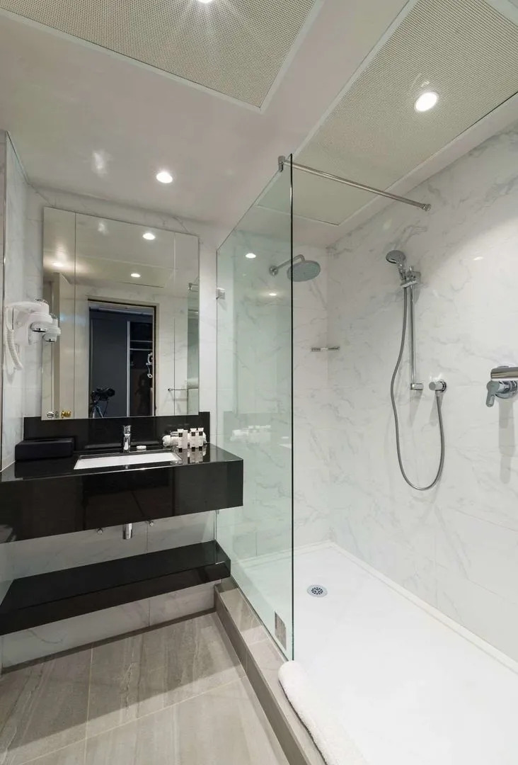 Rainbow Towers Hotel And Conference Centre