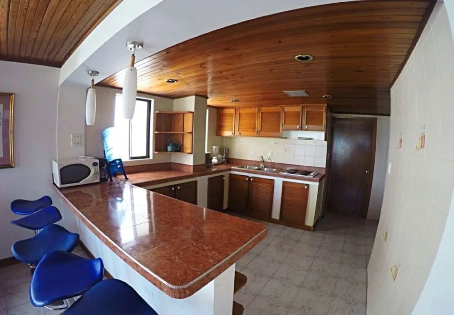 Global Emporium SAS No. 1