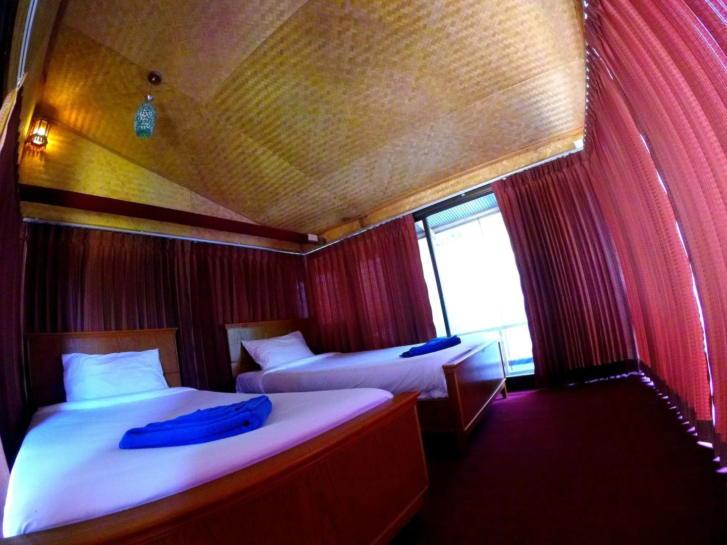 The Lazy Bar And Guesthouse