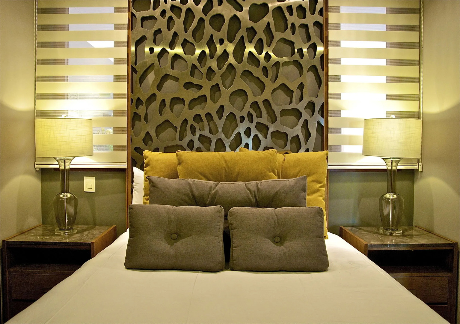 Pinnacle Resorts 220