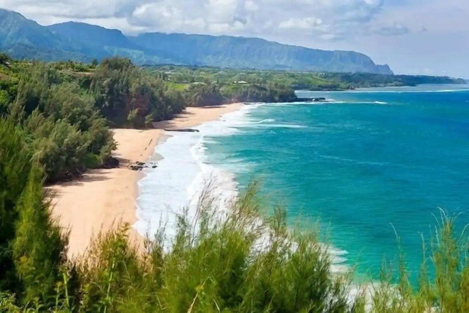 Hale Nanea 1 Bedroom Home by RedAwning