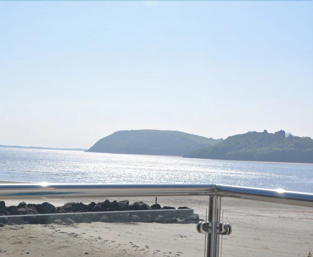 Beach Cottage by the shore