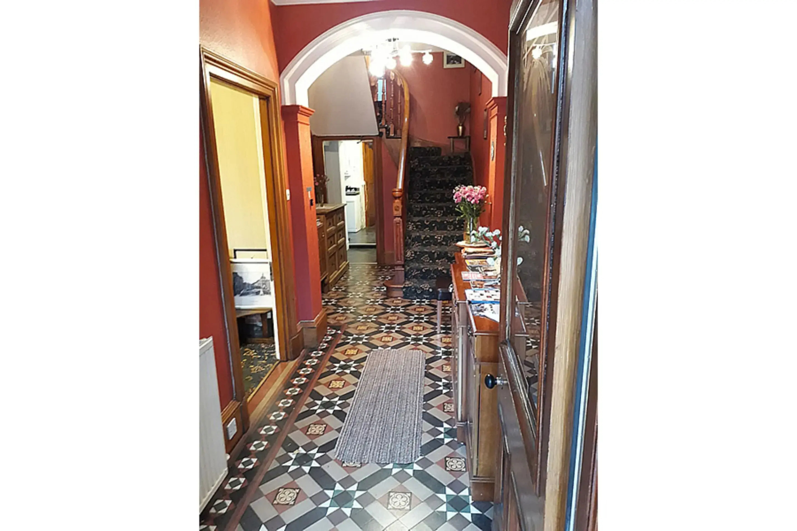 OYO Cedar Villa Guest House