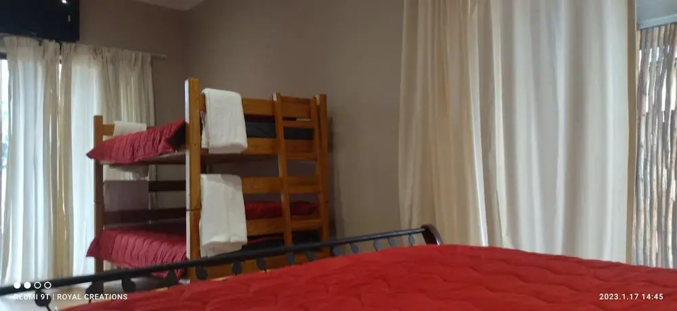 Immaculate 2-bed Garden Cottage in Beaufort West