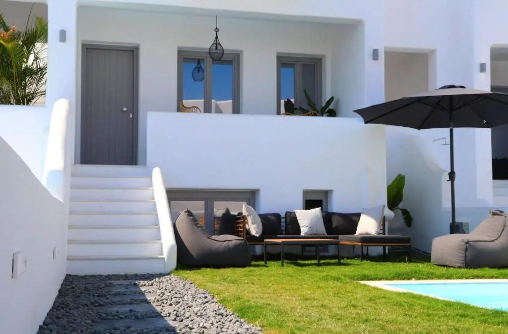 The Nine Graces - Agios Prokopios Beach Villas with Private Swimming Pools