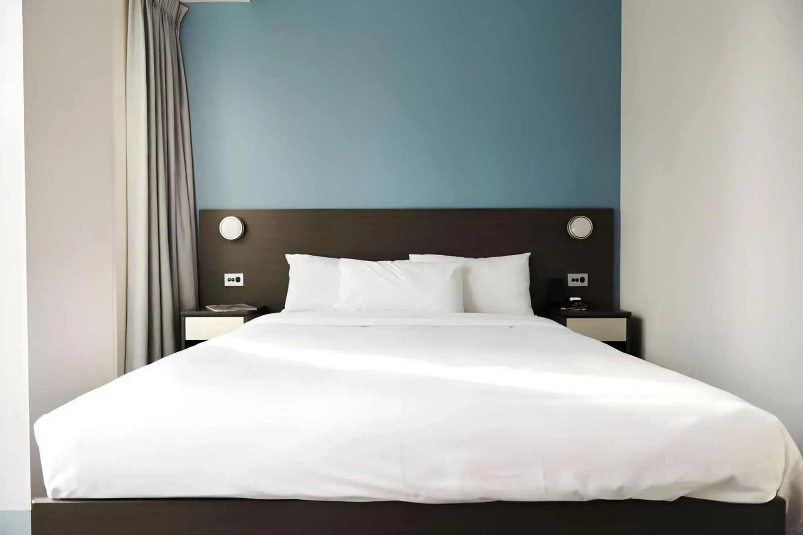 Space Hotel - Hostel