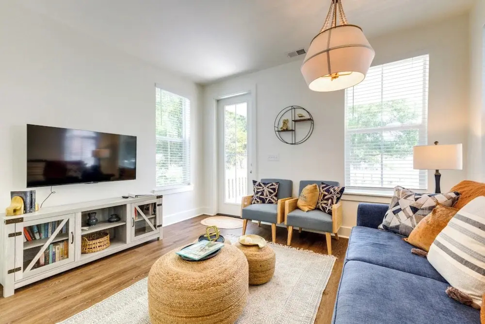 1 Mi to Downtown: Modern Ocean Springs Cottage