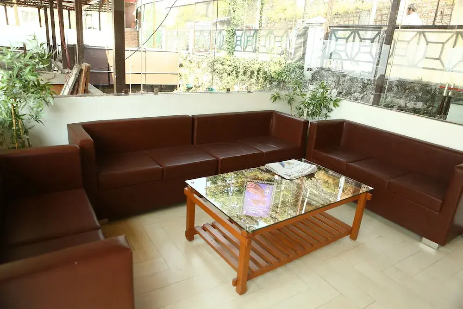 OYO Rooms Mussoorie Library