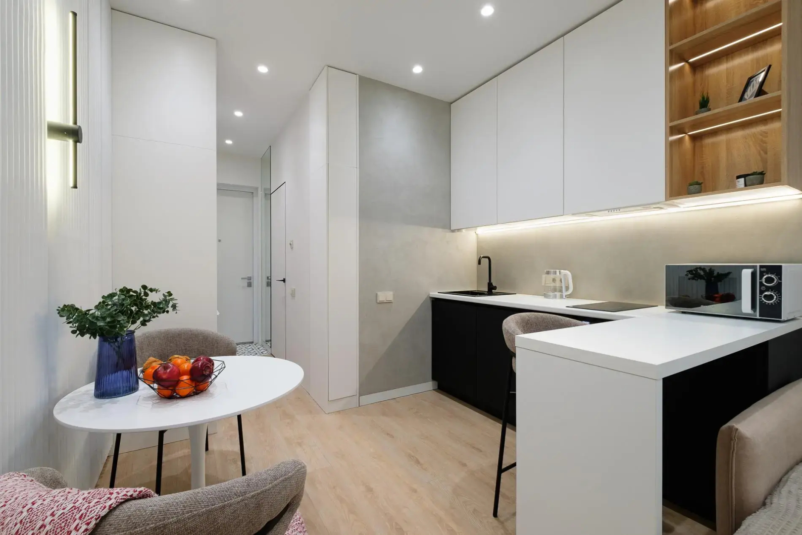 Happy House (Хэппи Хаус) на набережная Нагатинская 10 А, В